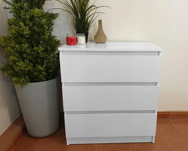 Biała minimalistyczna komoda z 3 szufladami - Glenn 5X