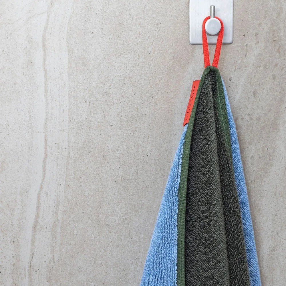 Ciemnozielono-niebieski ręcznik z bawełny organicznej frotte 50x90 cm Soft – Mette Ditmer Denmark