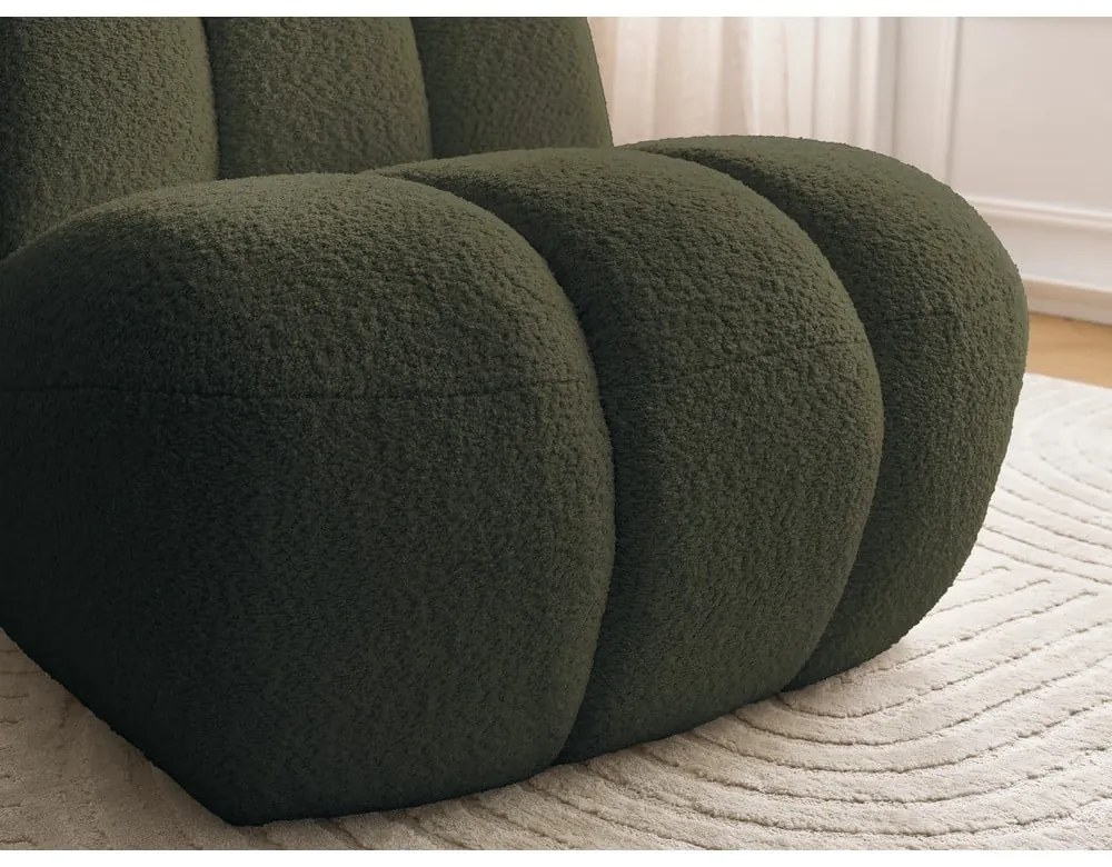 Zielony fotel z materiału bouclé Janissaire – Bobochic Paris