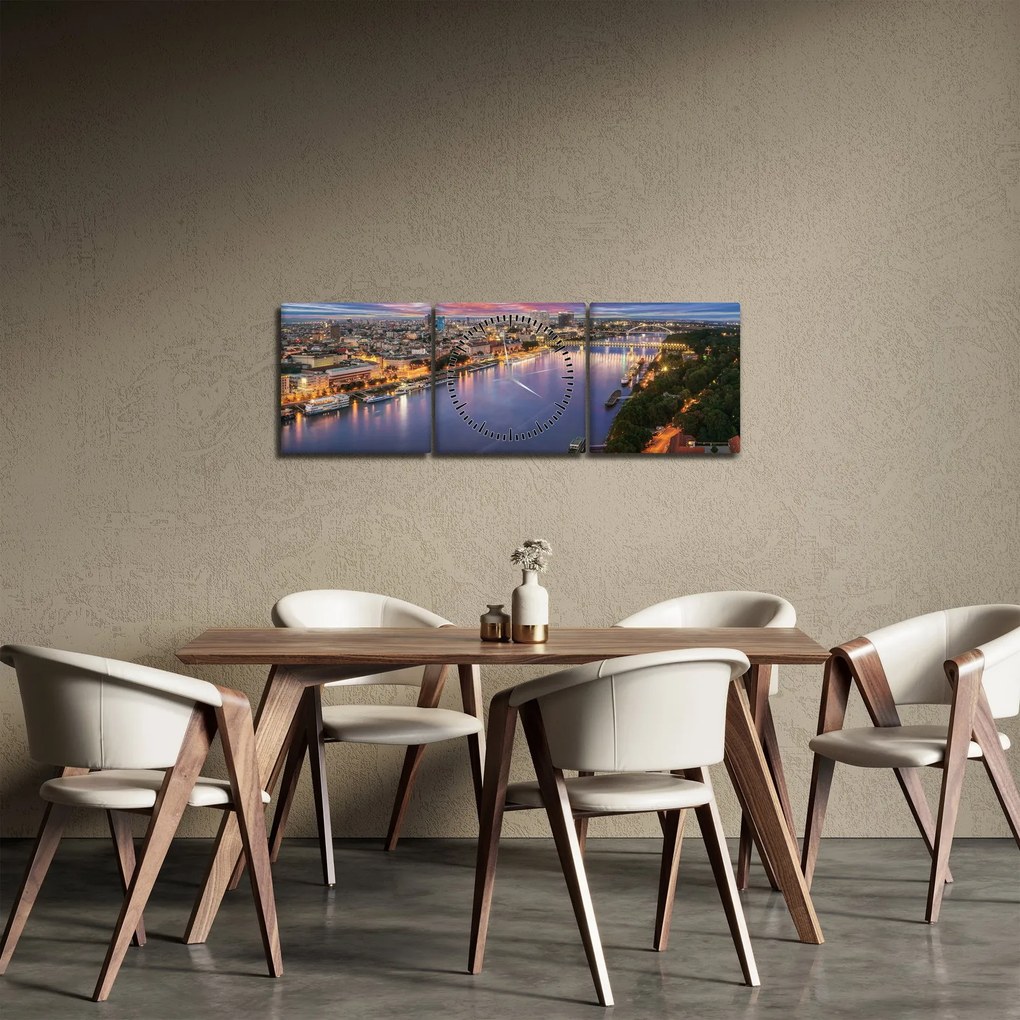 Obraz nocnego miasta Bratysławy z rzeką (z zegarem) (90x30 cm)