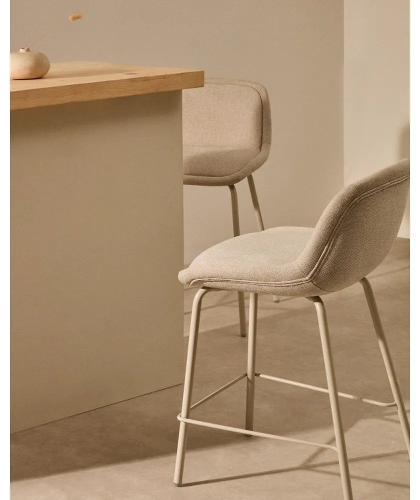 Beżowy hoker (wysokość siedziska 65 cm) Aimin – Kave Home