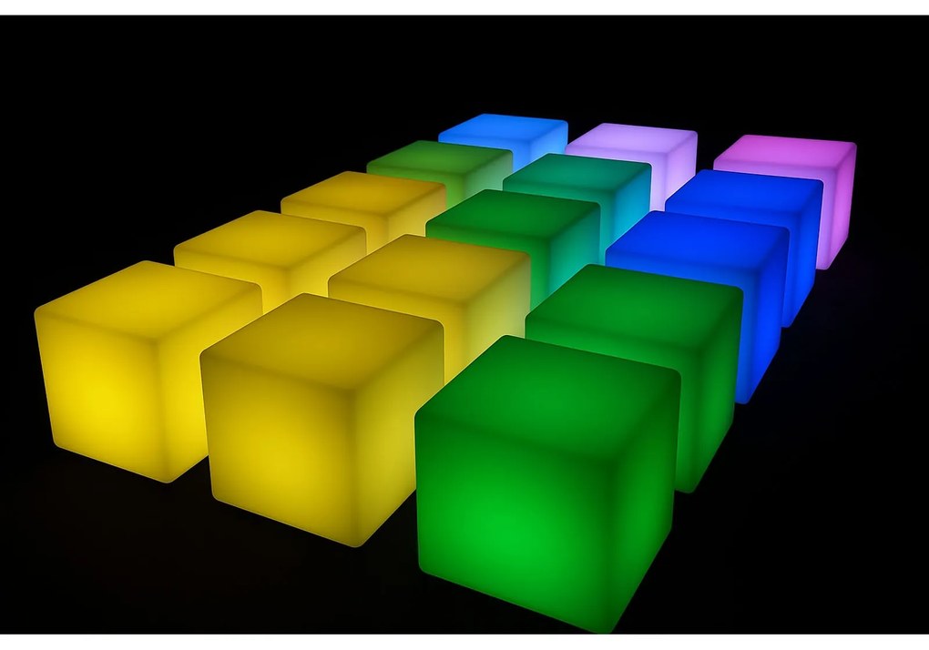 Podświetlany taboret LED, 30 x 30 x 30 cm