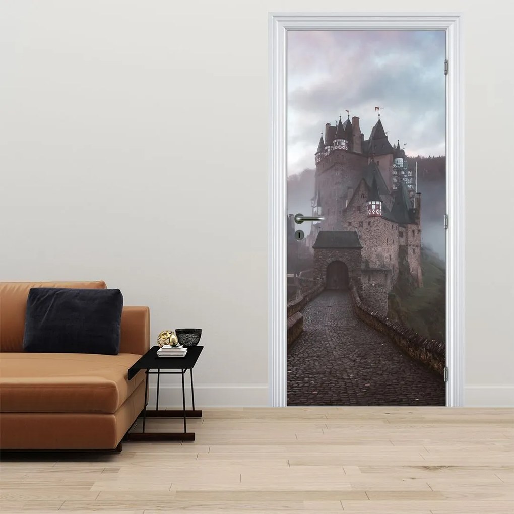 Fototapeta na drzwi - Eltz Castle (95x205cm)
