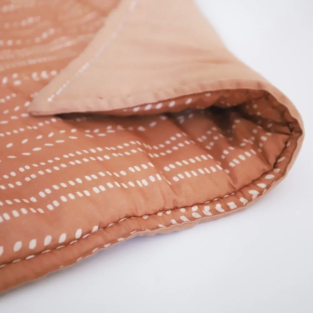 Pomarańczowa mata do zabawy dla dzieci Nepo Terracotta – Nattiot
