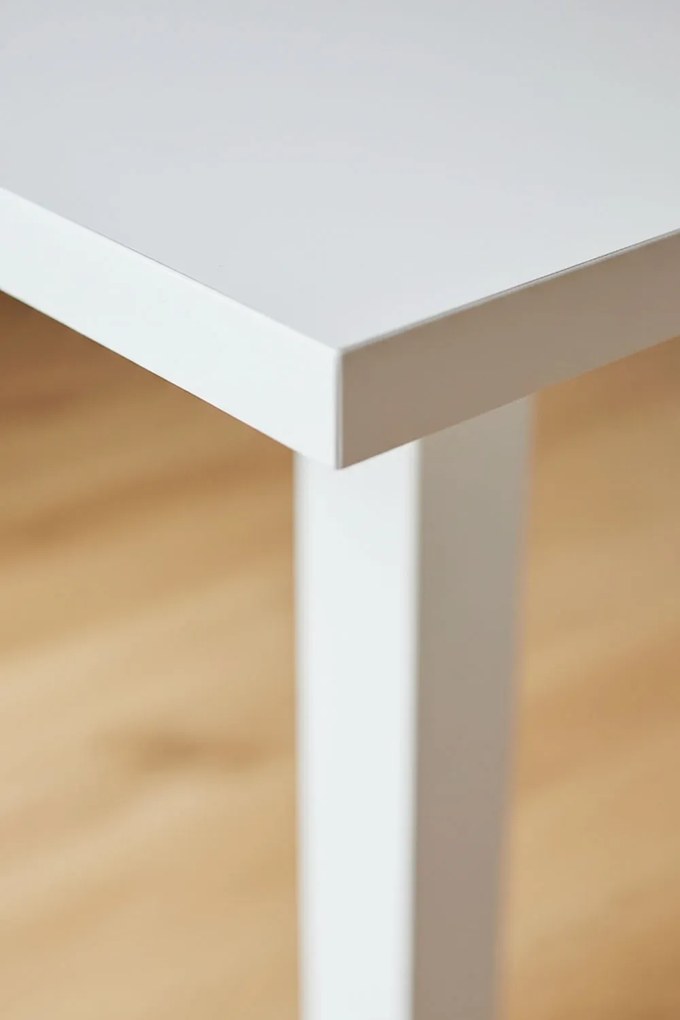 Wysoki kwadratowy stó Kuat