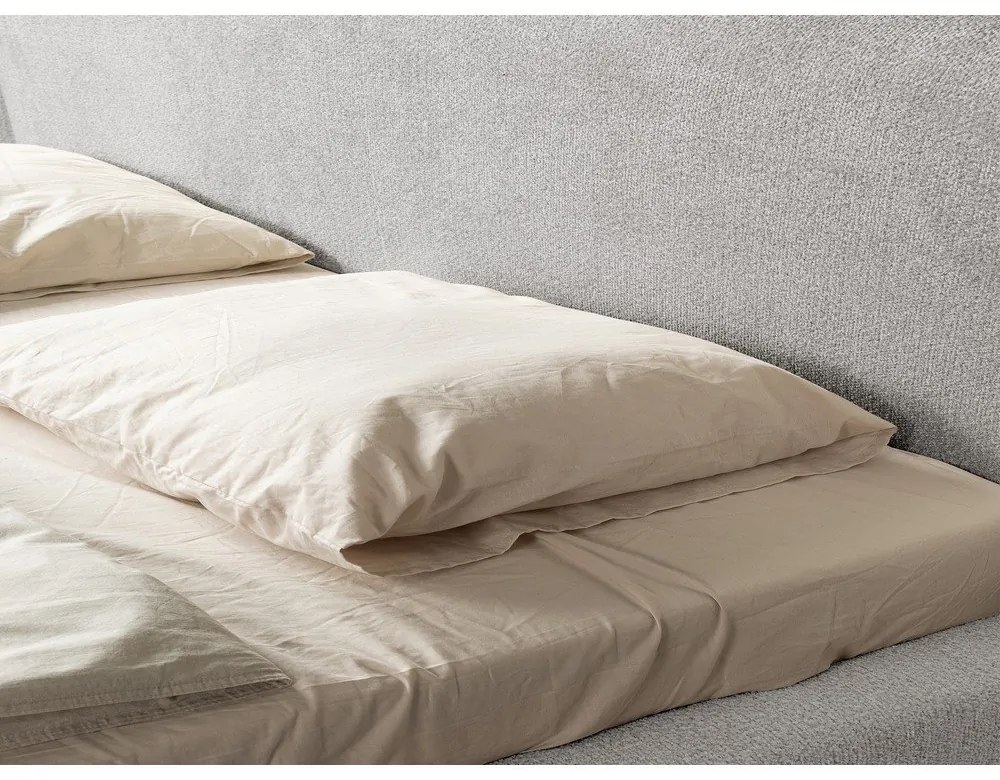 Jasnoszare tapicerowane łóżko dwuosobowe ze stelażem 180x200 cm Makana – Makamii