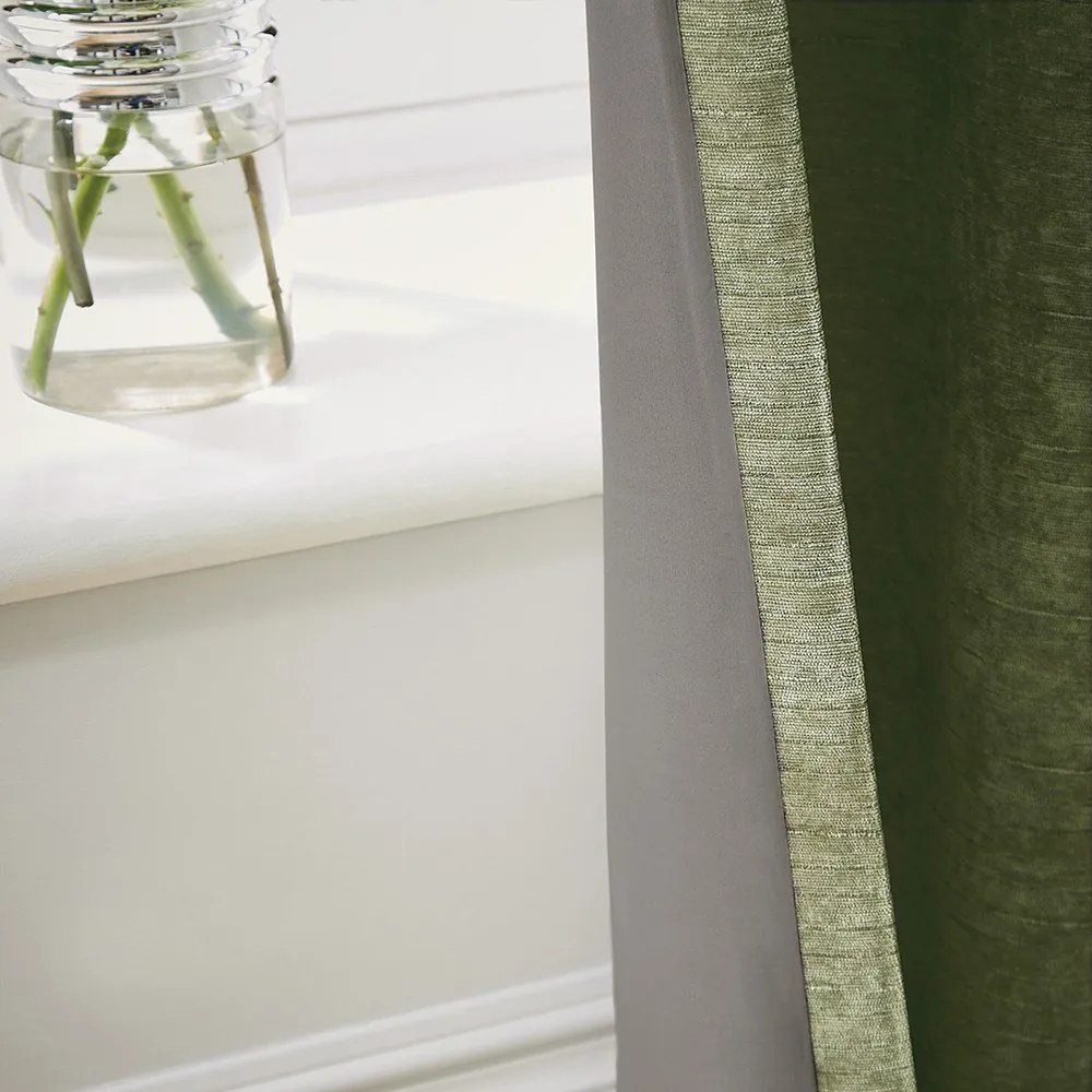 Zasłony termiczne z szenilu w kolorze khaki zestaw 2 szt. 229x229 cm Selene Luxury Chenille – Hyperion