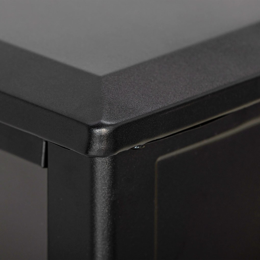 HOMCOM Elektryczny kominek z realistycznym efektem ognia, zabezpieczeniem przed przegrzaniem i niskim poziomem hałasu, 1800W, Czarny