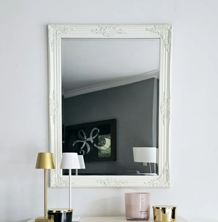 Lustro w białej ramie 96x74cm