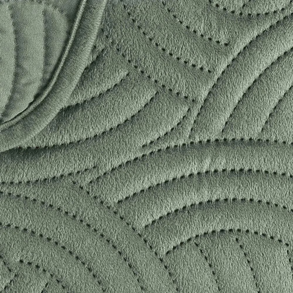 Zielony aksamitny zestaw narzuty na łóżko i poszewki na poduszkę 220x240 cm Solange – douceur d'intérieur