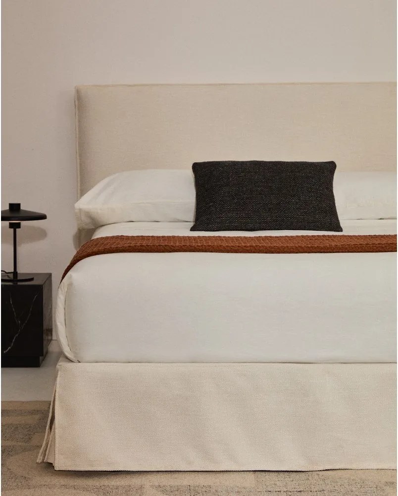 Białe tapicerowane łóżko dwuosobowe bez zagłówka 160x200 cm Jaira – Kave Home