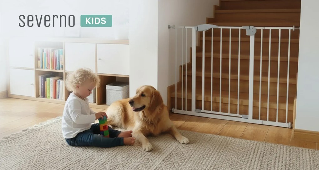 Bramka barierka zabezpieczająca na schody i drzwi biała