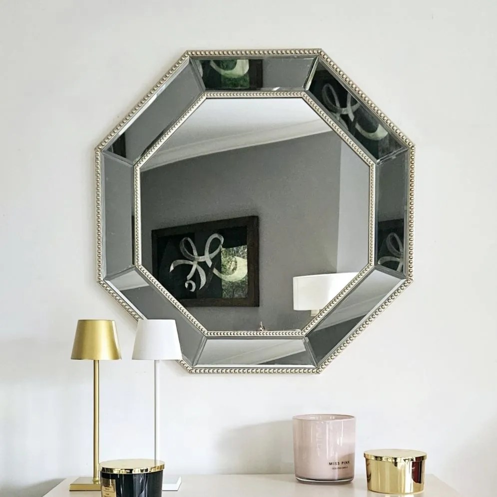 Lustro w lustrzanej ramie, szlifowane fazą, ośmiokąt.78x78cm