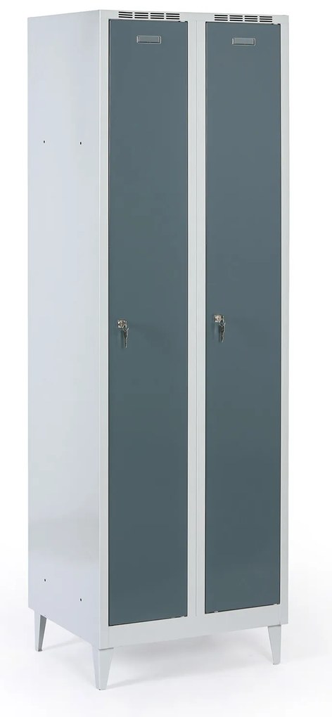 Metalowa szafka ubraniowa S8 na nogach, 2-drzwiowa, 1920 x 600 x 500 mm, zamek cylindryczny, drzwi ciemnoszare
