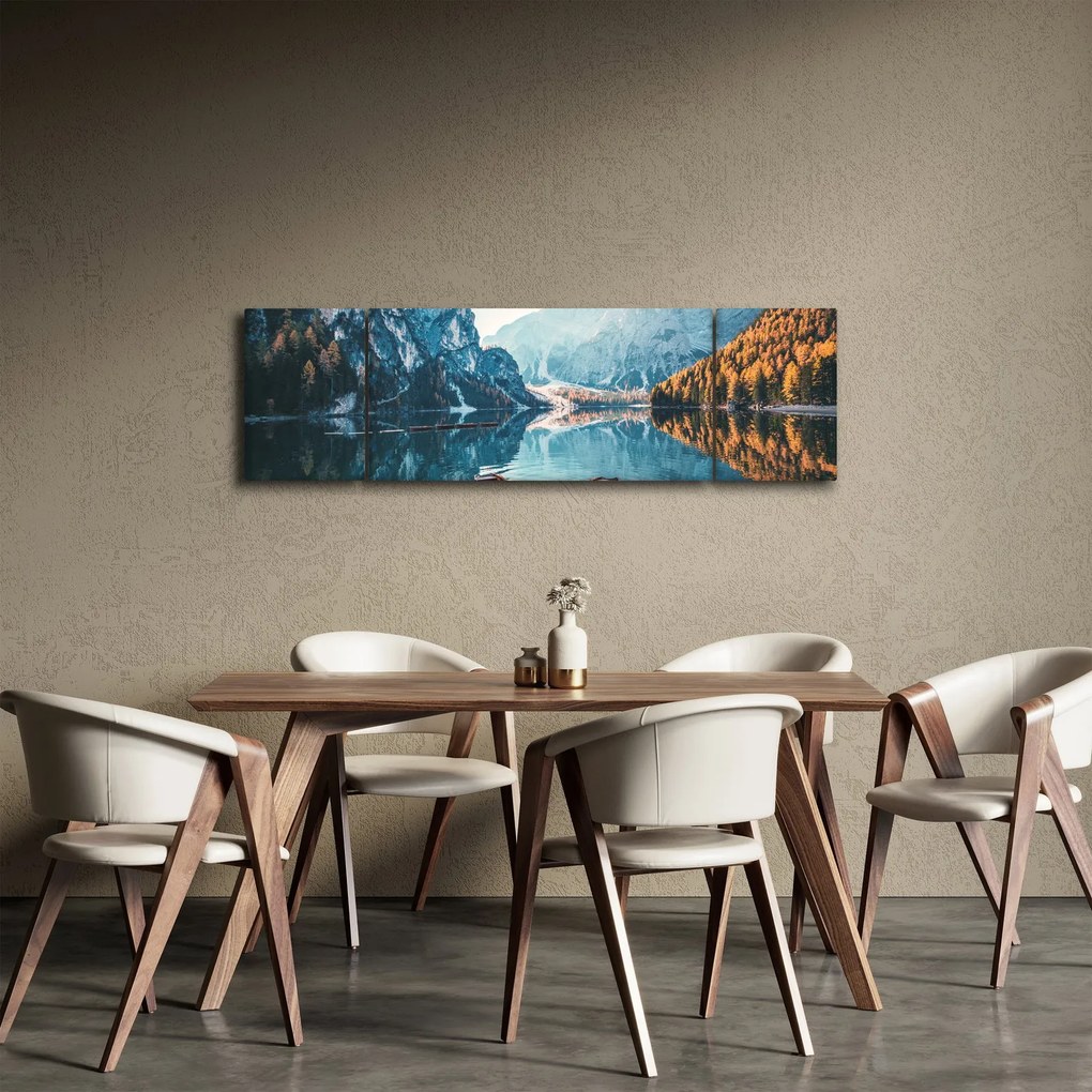 Obraz - Łodzie na jeziorze Braies (170x50 cm)