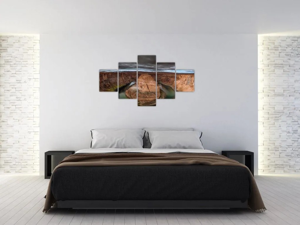 Obraz jeziora na klifie (125x70 cm)