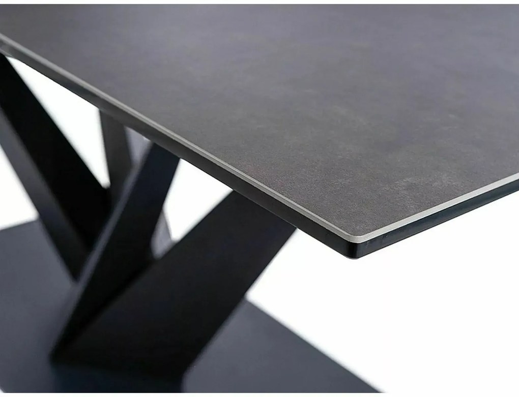 STÓŁ SORENTO CERAMIC CIEMNY SZARY CORSO GREY/CZARNY MAT 160(220)X90 SIGNAL