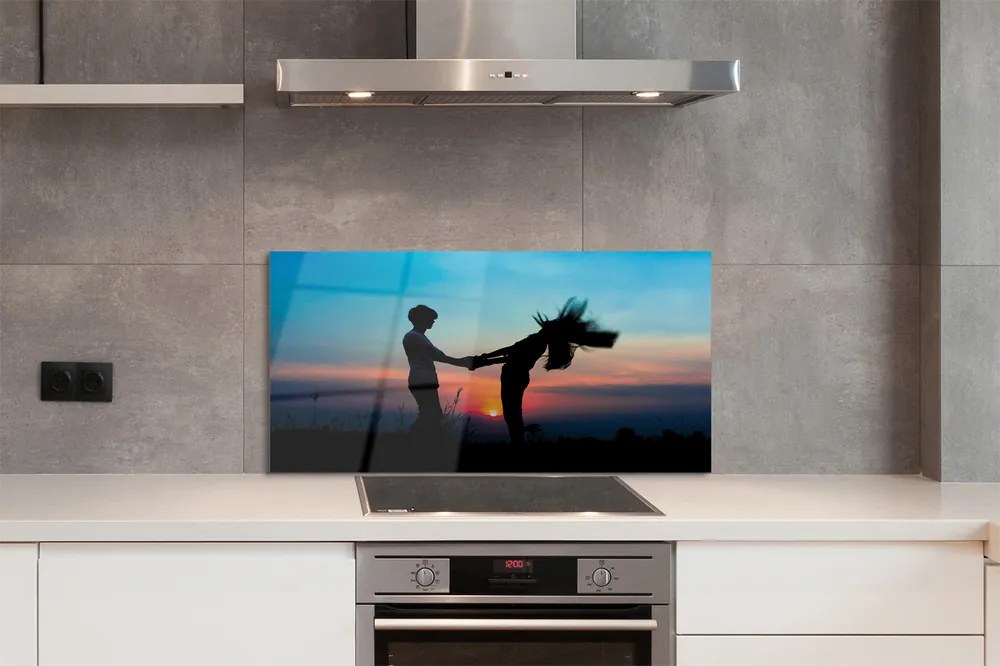 Panel szklany do Kuchni Sylwetki Ludzi o Zachodzie Słońca