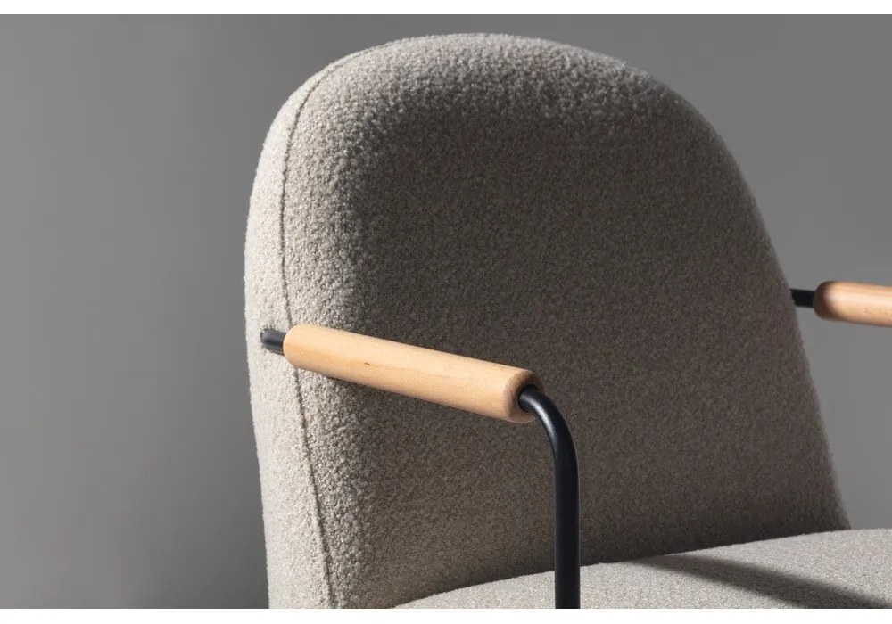 Beżowy fotel Regi – MOME