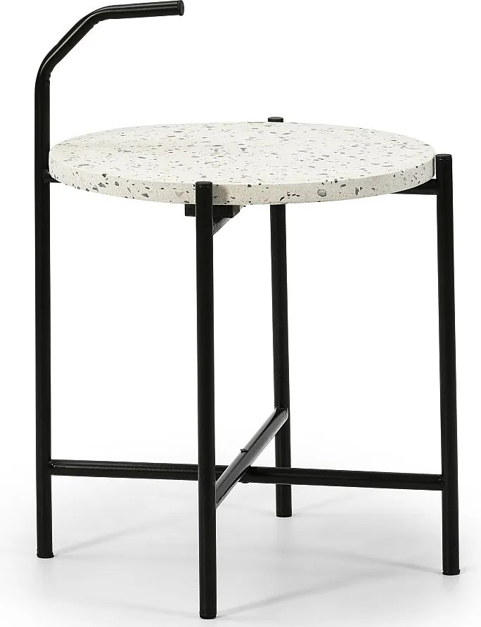 Tabela pomocnicza Yala z blatem z białego terazzo i metalowymi nogami w matowym czarnym.