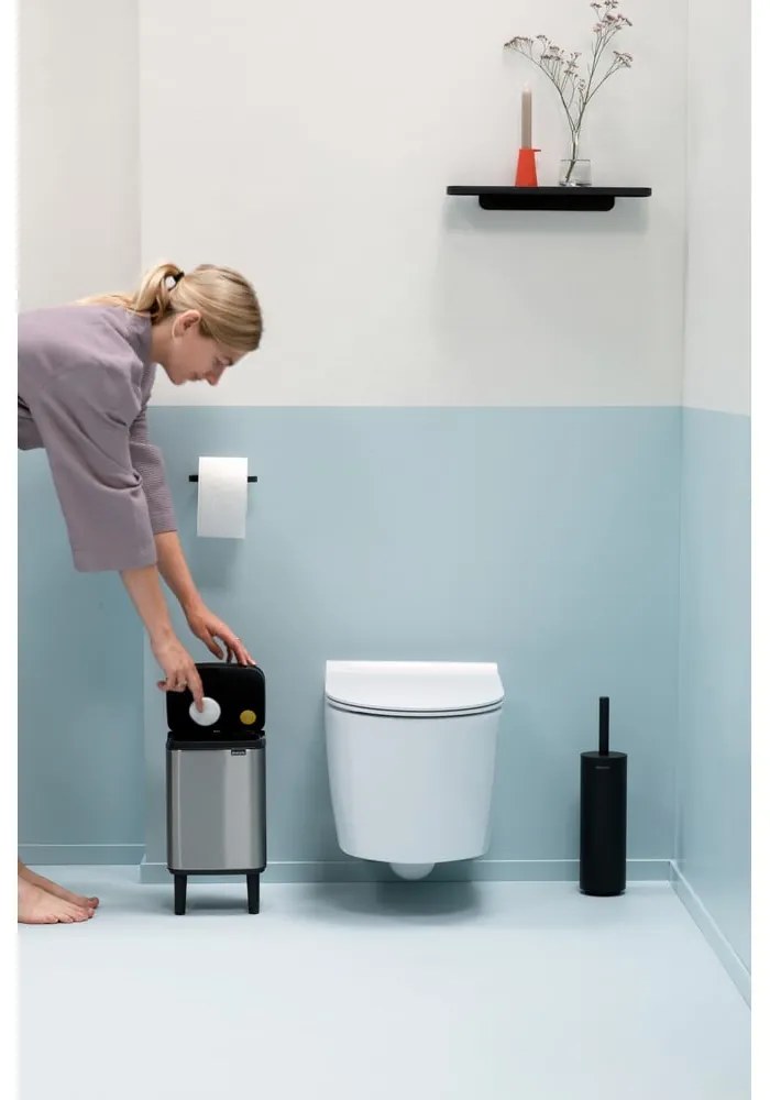 Stalowy kosz na śmieci w kolorze matowego srebra 4 l Bo Hi – Brabantia