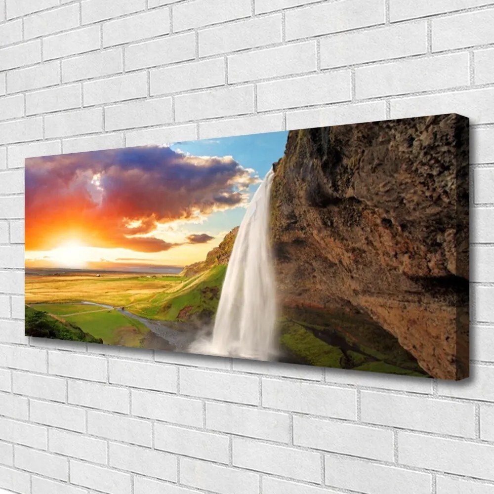 Obraz canvas na ścianę Rozświetlony Wodospad w Słońcu