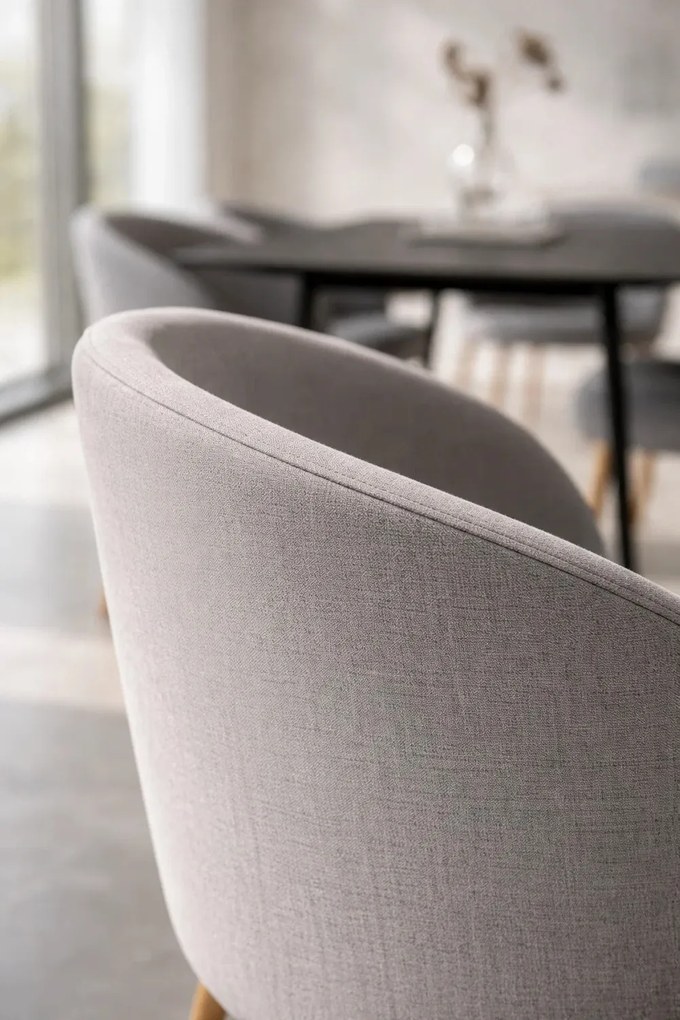 Krzeso z aksamitnej tkaniny