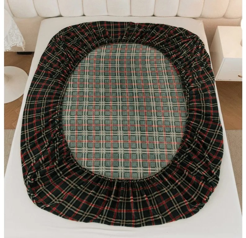 PrzytulneMieszkanie.pl Prześcieradło z mikropluszu GLENMOORE 200x200 cm zielone