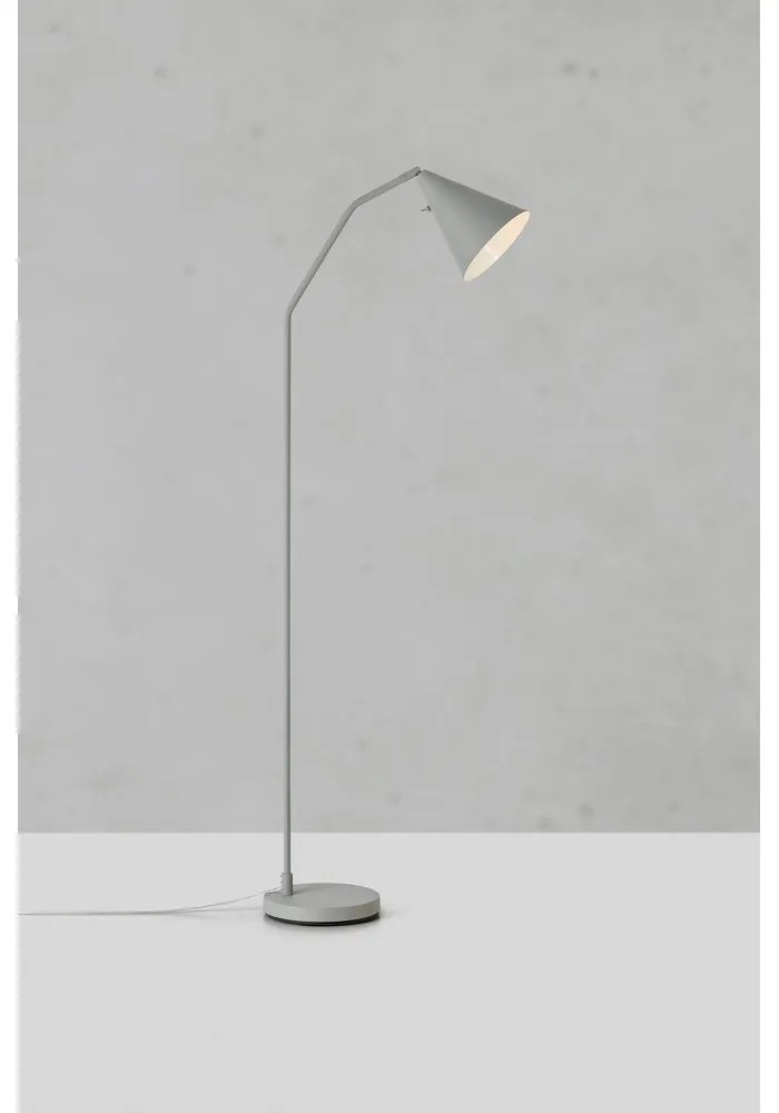 Szara lampa stojąca LED ze ściemniaczem i metalowym kloszem (wysokość 144 cm) Funil – Markslöjd