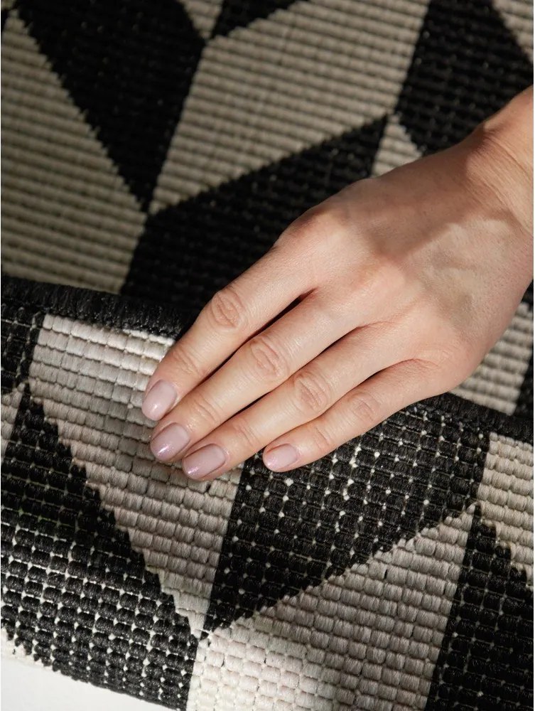 Czarny/kremowy chodnik odpowiedni na zewnątrz 80x200 cm Haringey Terrick – Ted Baker