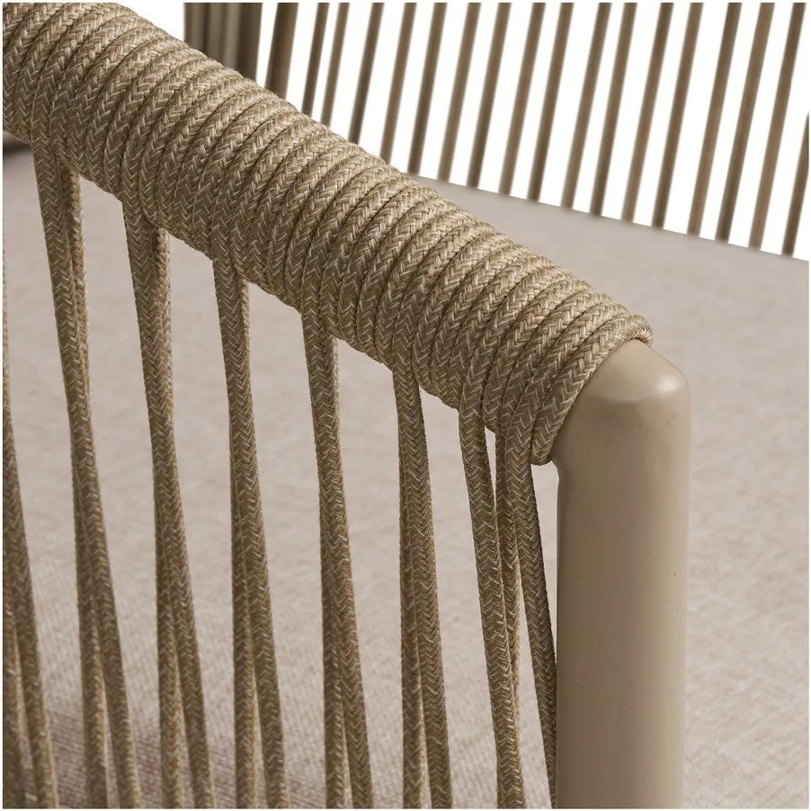 Beżowe metalowe tapicerowane krzesło ogrodowe Salerno – House Nordic