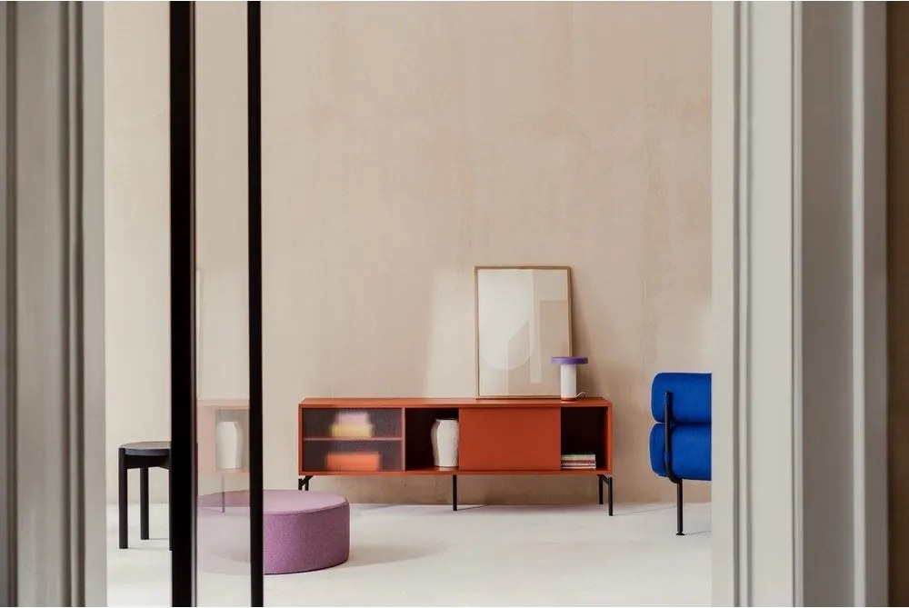 Szafka pod TV w kolorze terakoty 160x60x42 cm Met – noo.ma