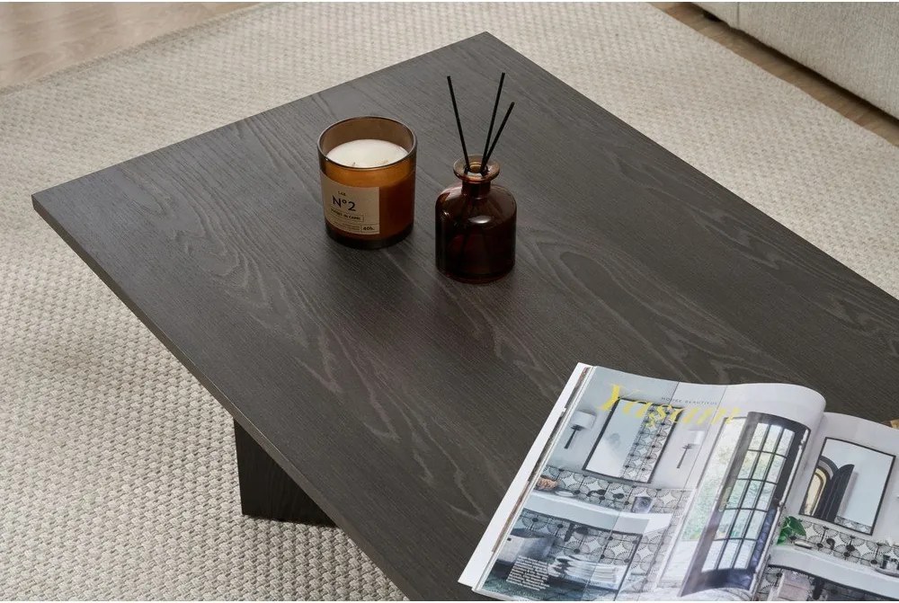 Czarny stolik z matowym wykończeniem 60x119 cm Sabin – Kalune Design