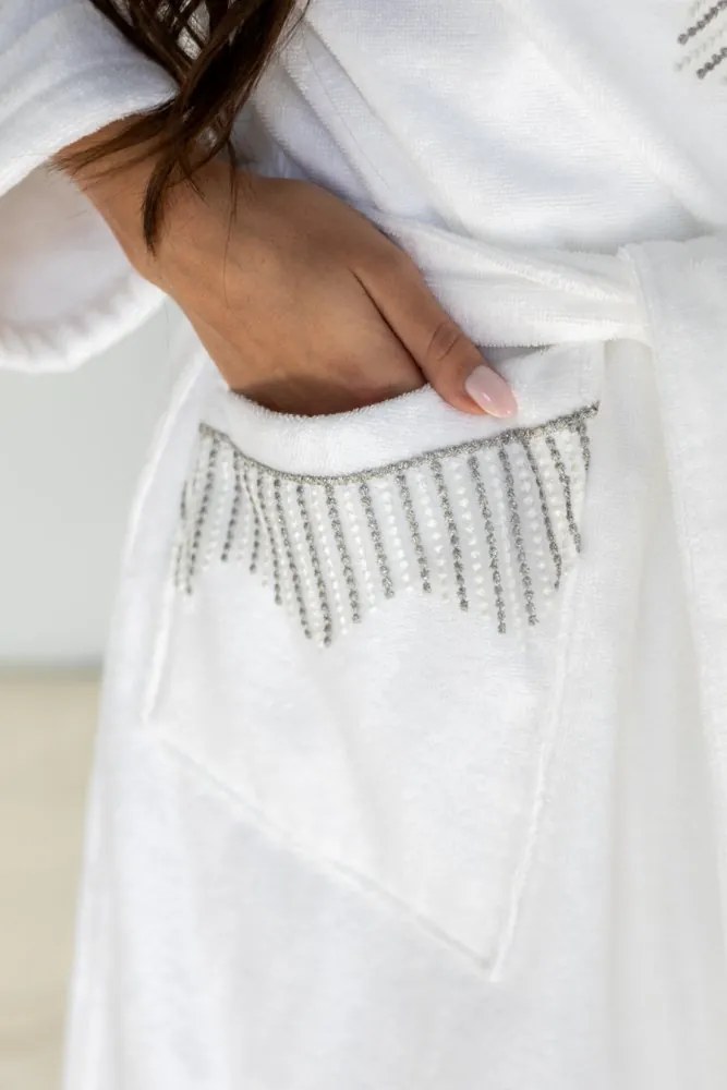 Damski elegancki szlafrok NOVA w ozdobnym opakowaniu XL Biały