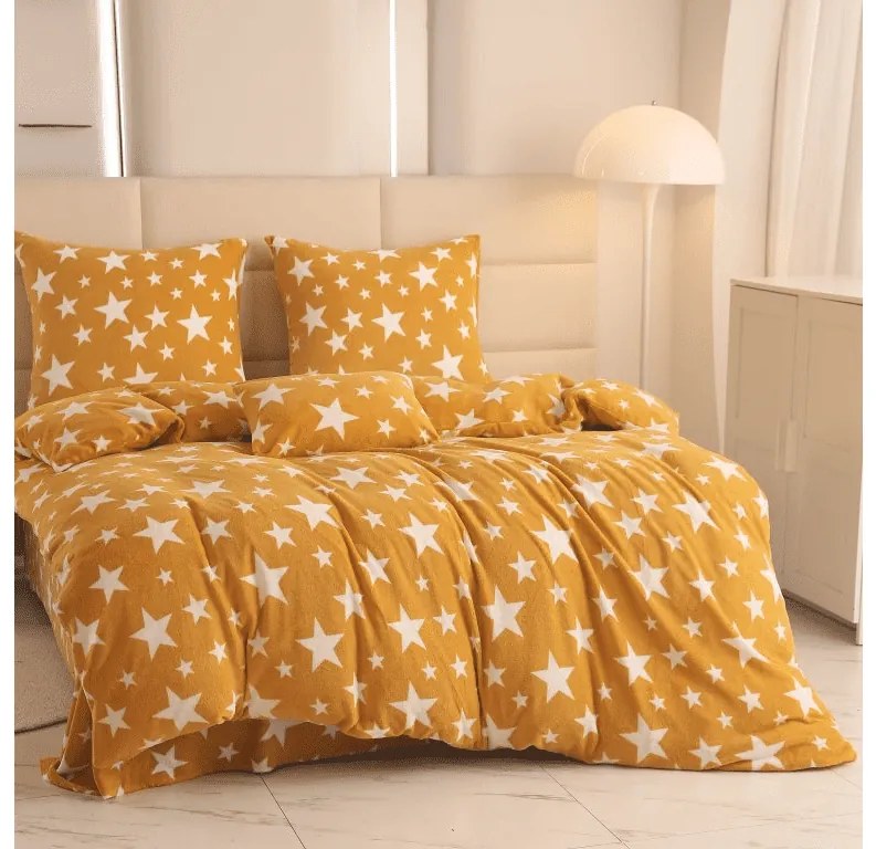 PrzytulneMieszkanie.pl PrzytulneMieszkanie.pl PrzytulneMieszkanie.pl Zestaw 2 szt. pościeli z mikropluszu STARS żółto-pomarańczowe + prześcieradło z mikropluszu SOFT 180x200 cm białe, podwójne łóżko