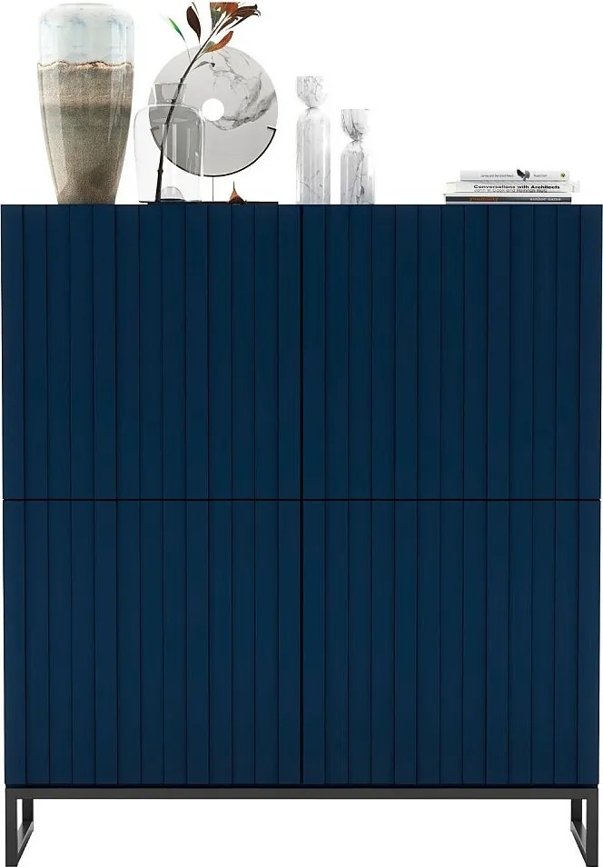 Komoda z 4 drzwiami - Korpus Granatowy mat, fronty ryflowane Granatowy mat - 112 cm, czarny metalowy stelaż