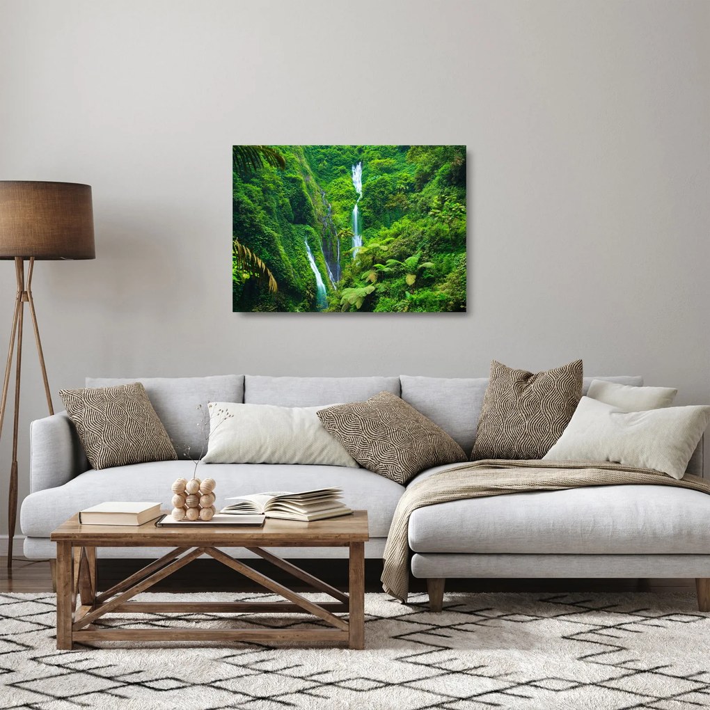 Obraz na szkle - Wodospady Madakaripura, Jawa Wschodnia, Indonezja (70x50 cm)