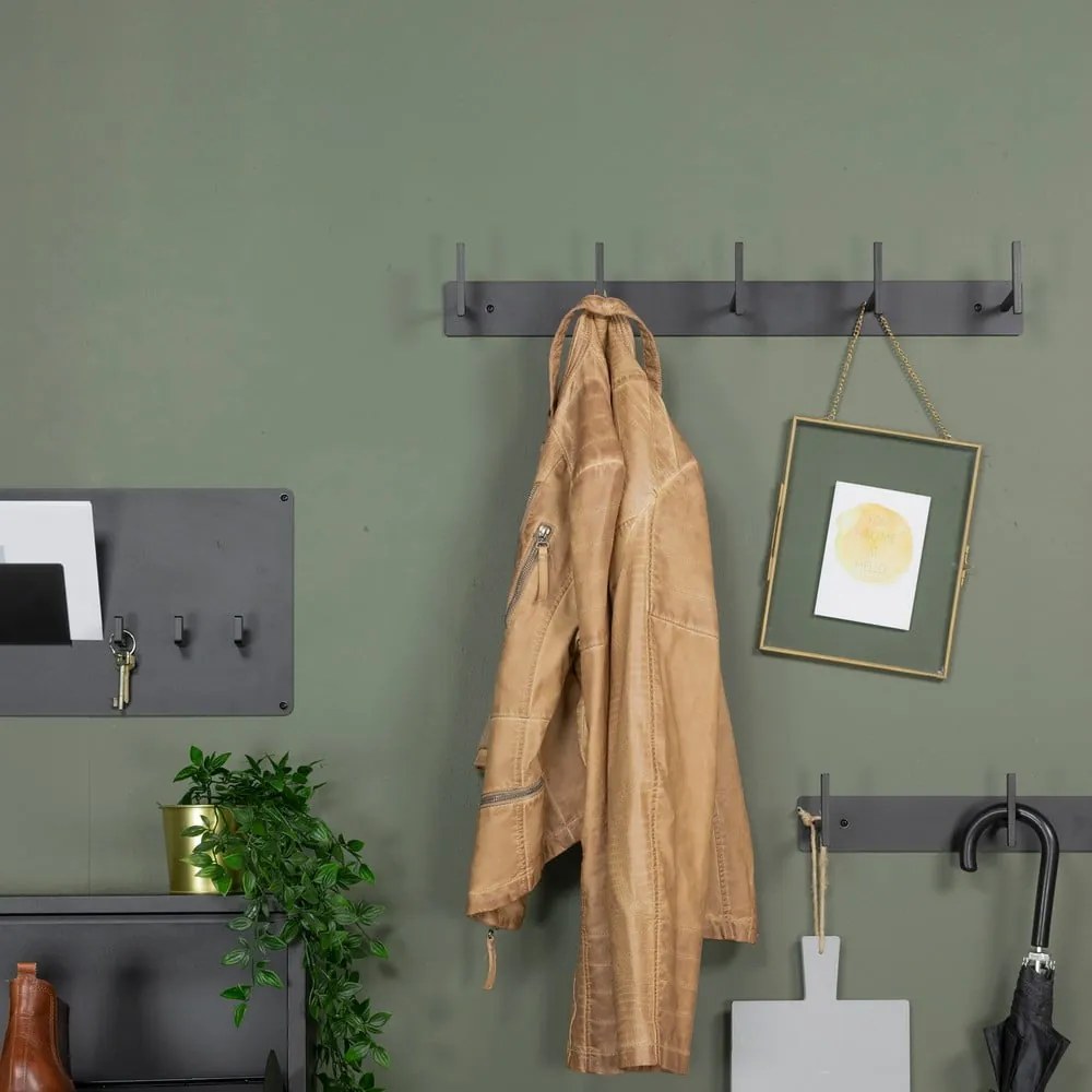 Czarny metalowy wieszak ścienny 44 cm Chapman – Spinder Design