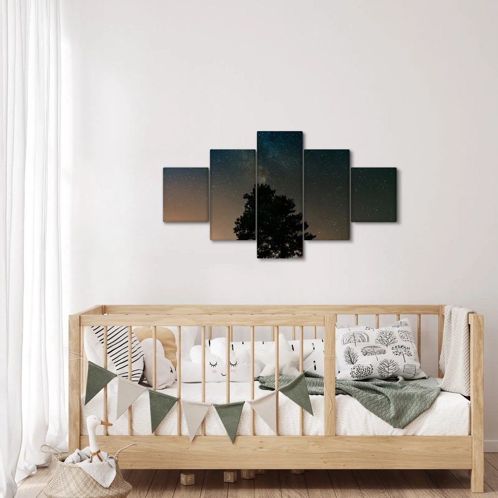Obraz nocnego nieba z drzewami (125x70 cm)
