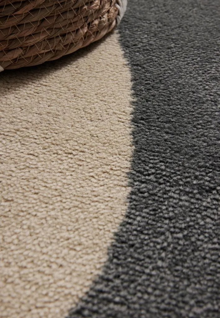 Dywan dziecięcy Adventures – Kremowe Listki na niebieskim tle 160 cm x 235 cm Atest Oeko-Tex