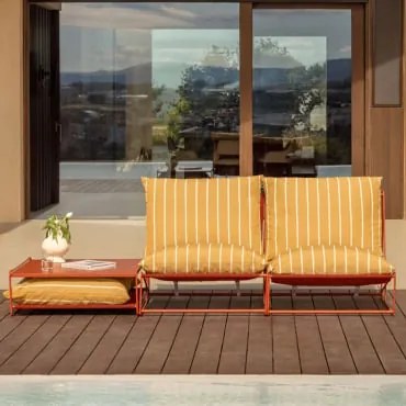 Zestaw Ogrodowy Z 2-częściową Modułową Sofą I Rozkładanym Stolikiem Bocznym Amaro Miód Żółty - Chocolate & Blk Frame - Sklum