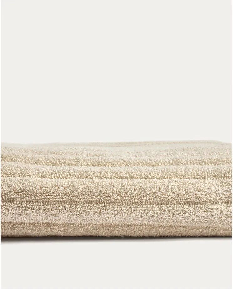 Beżowy bawełniany ręcznik frotte 50x90 cm Navira – Kave Home