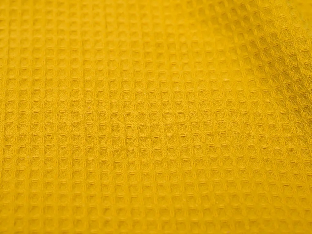 Dziecięcy kocyk bawełniany do łóżeczka DREAMLINE 75x100 cm Kolor: Czerwony