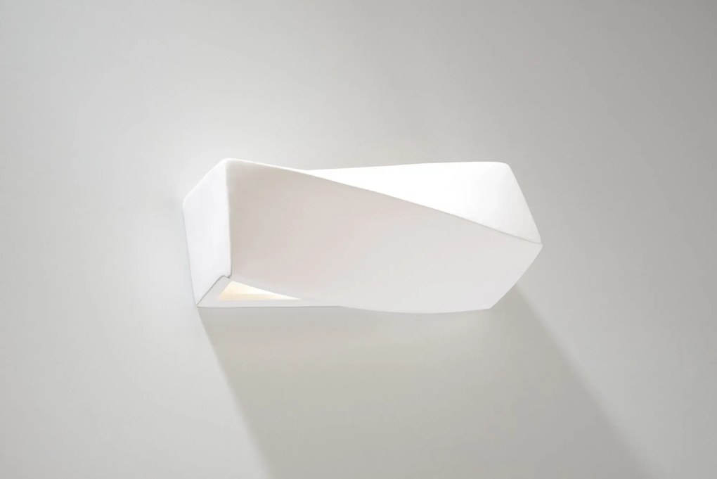Minimalistyczny kinkiet E706 H5-T26