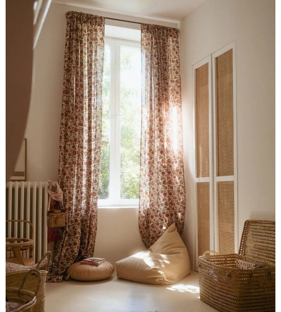 Jasnożółty dziecięcy worek do siedzenia Cleo Light Honey – Lorena Canals