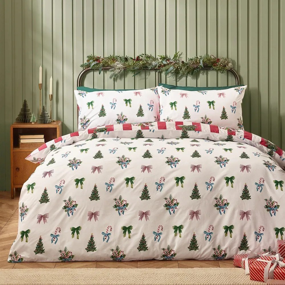 Czerwono-biała pościel dwuosobowa 230x220 cm Christmas Stripe – Catherine Lansfield