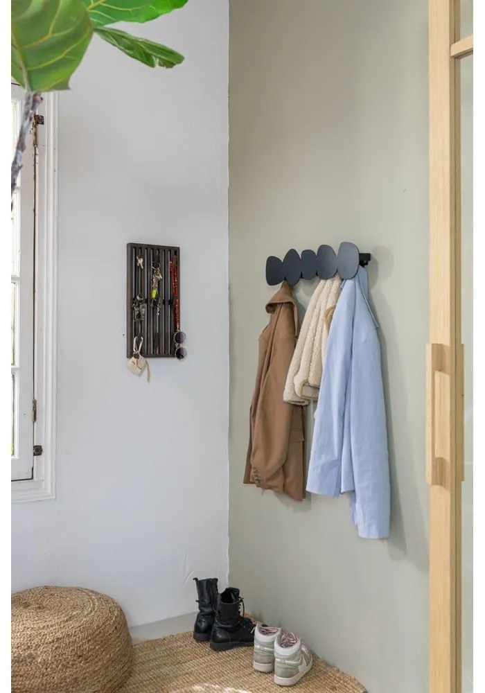 Czarny metalowy wieszak ścienny 58 cm Tumulo – Spinder Design