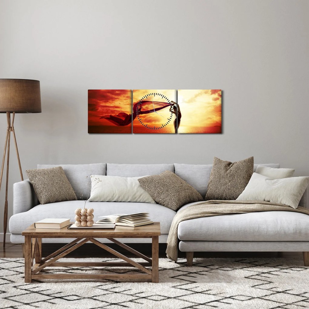 Obraz - Sylwetka kobiety o zachodzie słońca (z zegarem) (90x30 cm)