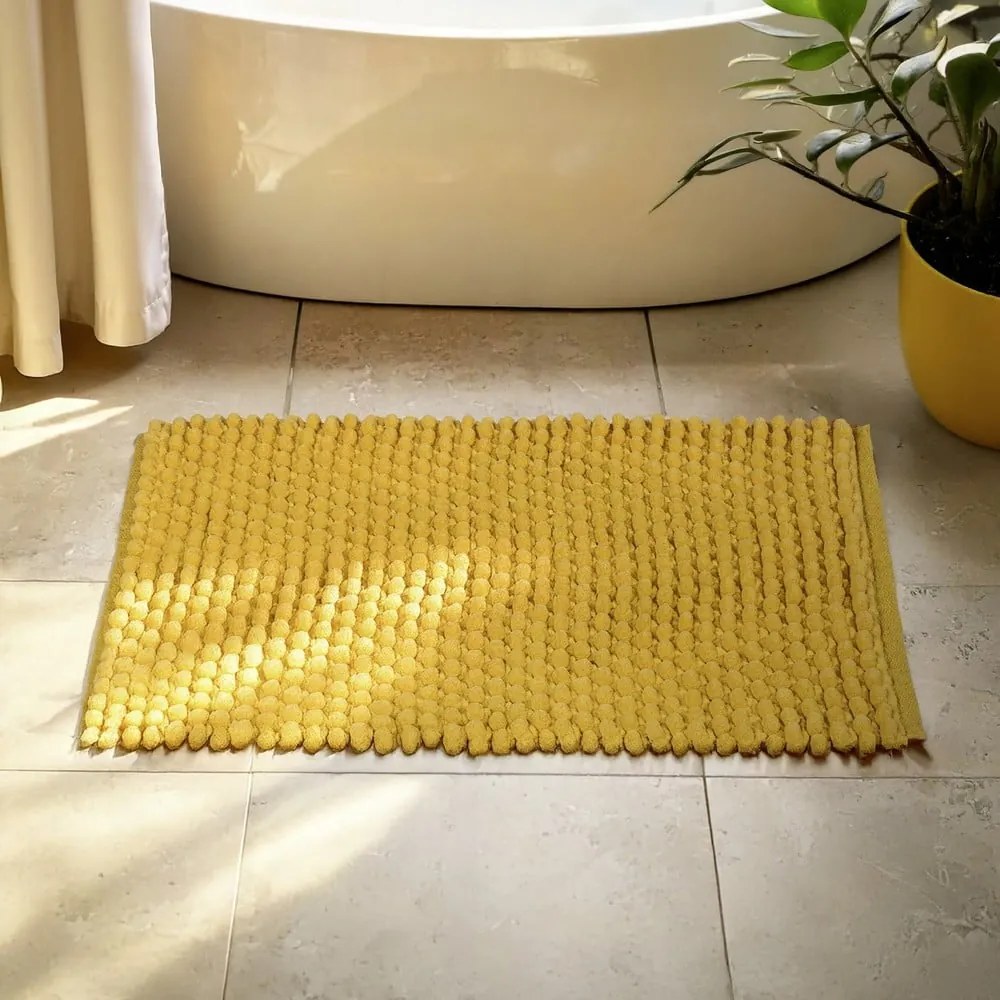 Żółty tekstylny dywanik łazienkowy 50x80 cm Solivo – Wenko
