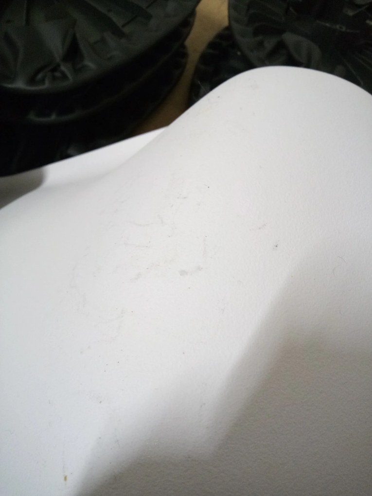 PROMOCJA Biało-czarne krzesło BALI MARK z czarnymi nogami II jakość